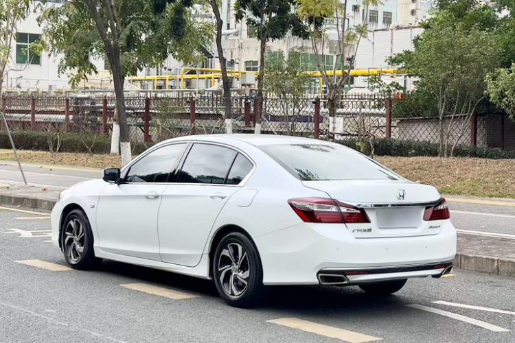 Used Honda Accord 2016 2.0L Elite Edition