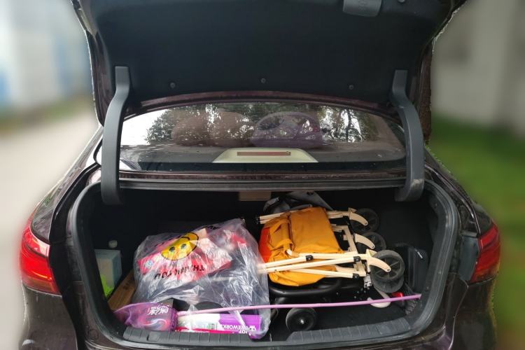 Used Changan Raeton CC 2018 1.5T Automatic Zunya Model China V Standard