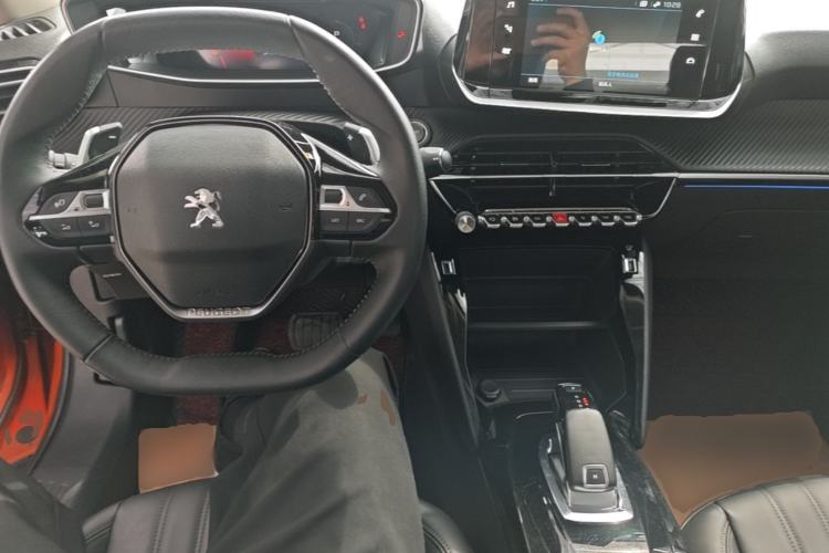 Used Peugeot 2008 2020 230THP 3D ZhenShang Edition
