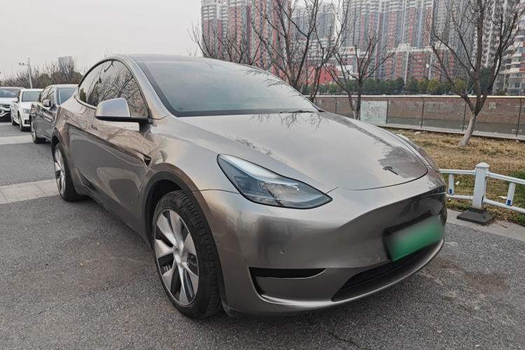 Used Tesla Model Y 2022 Rear-Wheel-Drive Version