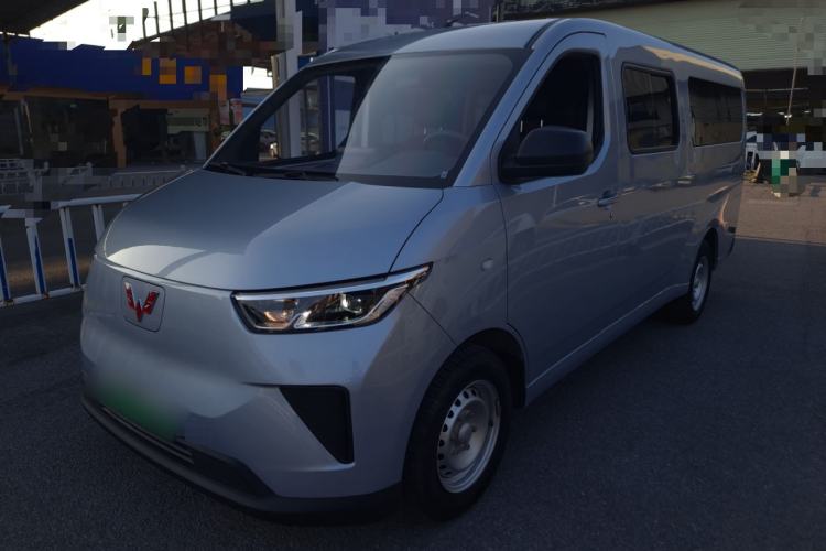 Used Wuling Yangguang 2025 Model 400km Bus Edition—Comfort Edition