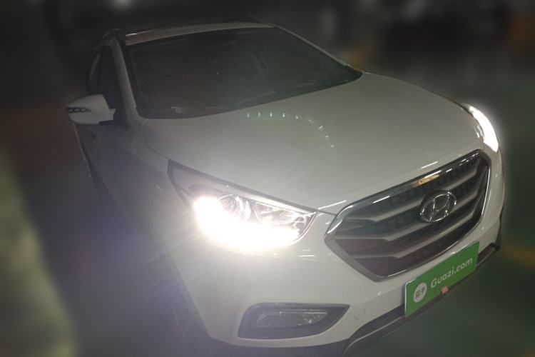 Used Hyundai ix35 2013 2.0L Automatic Two-Wheel Drive Smart GLS China IV Standard