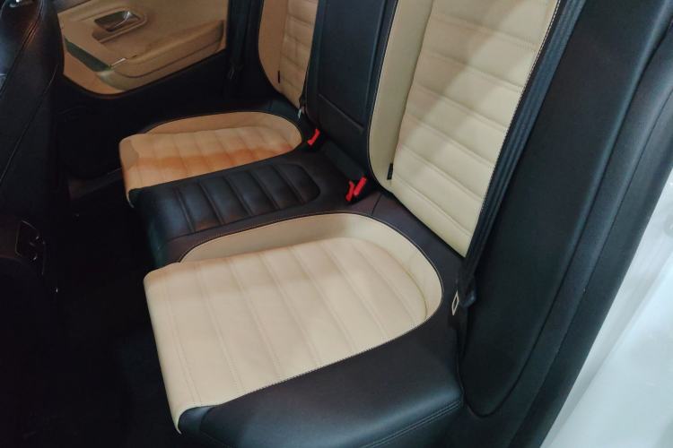 Used Volkswagen FAW-Volkswagen CC 2015 1.8TSI Prestige Model Left Rear Seat