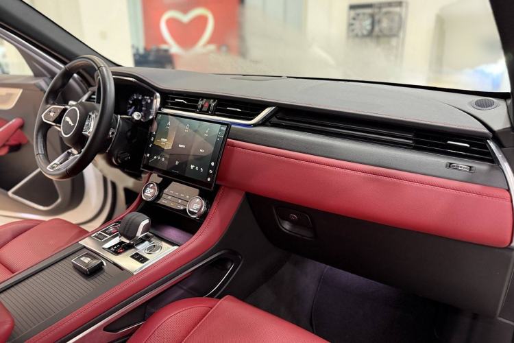 Used Jaguar F-PACE 2023 P250 R-Dynamic BLACK