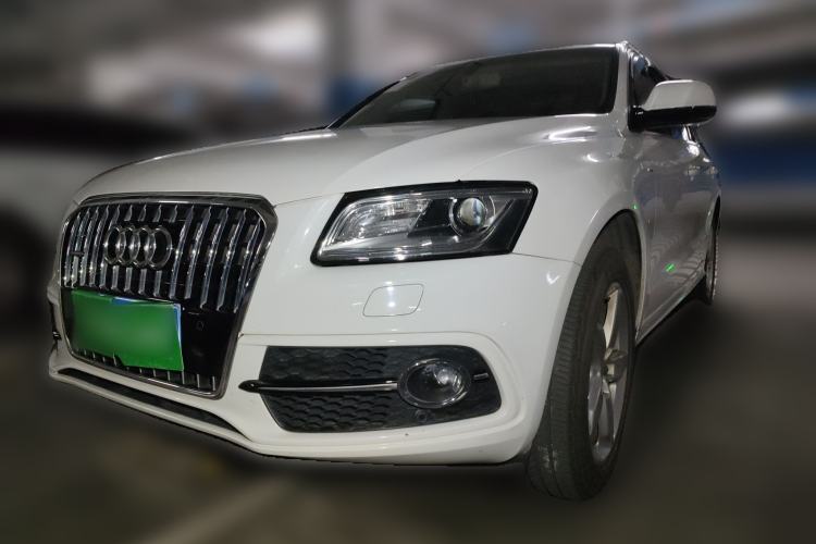 Used Audi Q5 2017 Plus 40 TFSI Ambition Model