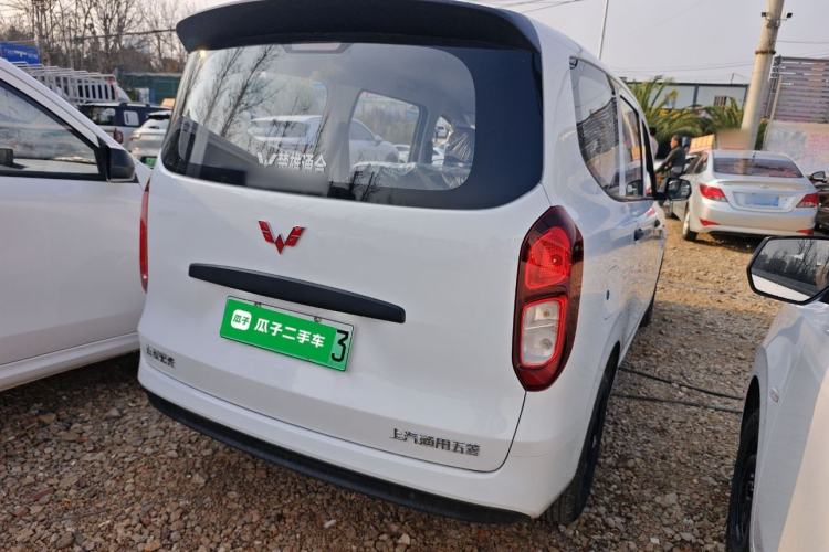 Used Wuling Hongguang New Energy 2025 Extended-Range Hybrid 50 km Utility Version Rear Right 45 Deg