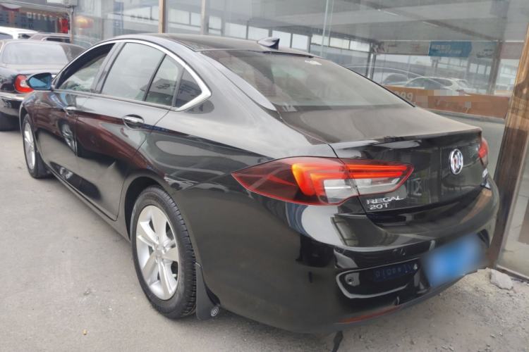 Used Buick Regal 2017 20T Elite Edition Rear Left 45 Deg