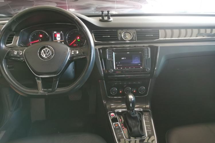 Used Volkswagen Passat 2016 330TSI DSG Prestige Edition
