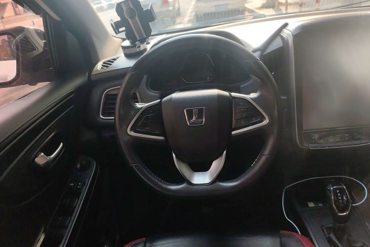 Used Luxgen U5 SUV 2017 1.6L CVT Jazz Edition
