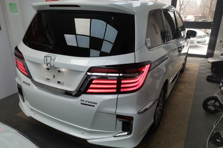 Used Honda Elysion 2019 2.0L Hybrid Luxury Edition