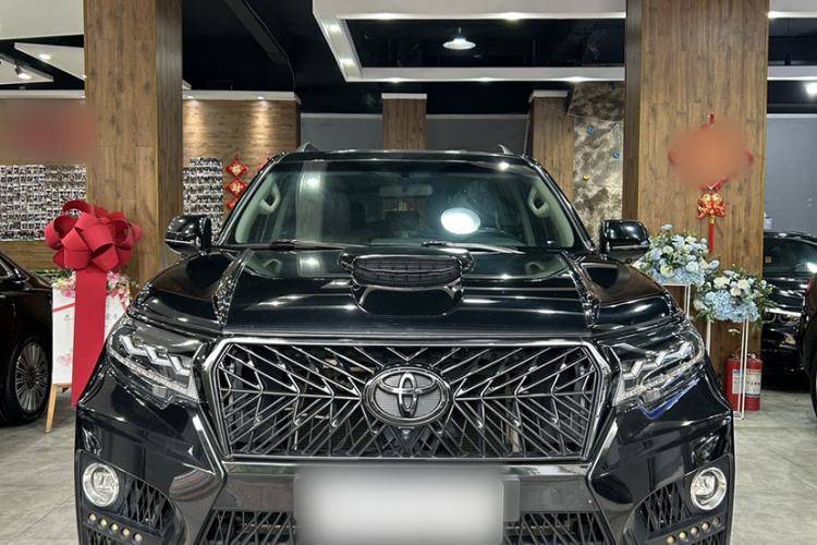 Used Toyota Prado  Exterior 3