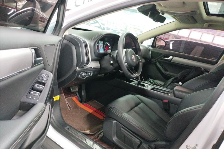 Used BYD Tang 2019 2.0T Automatic SmartConnect Luxury Edition 7 Seats China VI Standard
