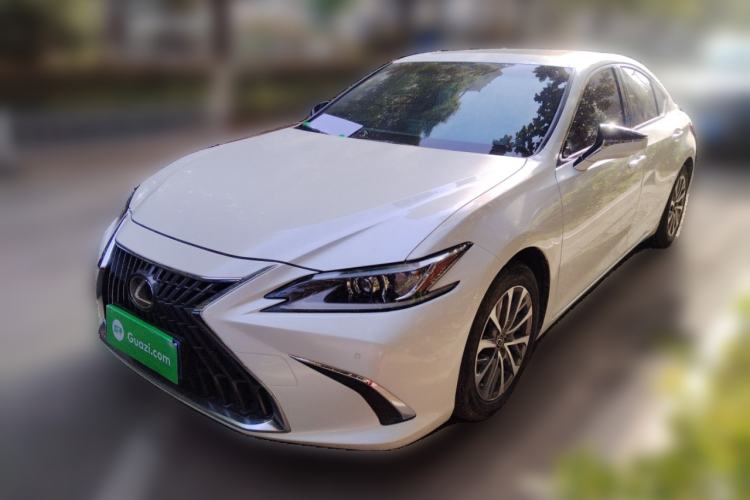Used Lexus ES 2022 300h Excellence Edition