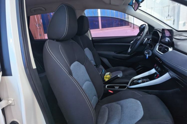 Used Baojun 530 2018 1.8L Automatic Elite Version China V Emission Standard
