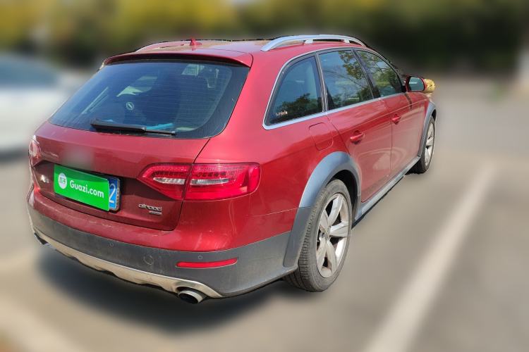 Used Audi A4 2014 40 TFSI allroad quattro plus version
