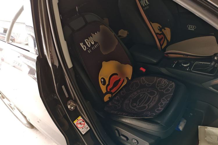 Used Audi Q2L 2021 35 TFSI Fashionable and Elegant Model Right Front Seat