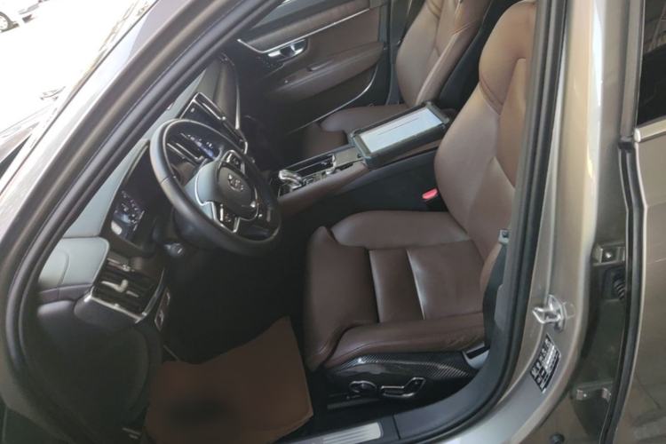 Used Volvo S90 2021 B5 Zhiyuan Luxury Edition