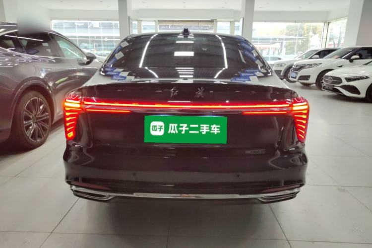 Used Hongqi H5 2025 2.0T Automatic Flag Edition – 500 000 Units Commemorative Version
