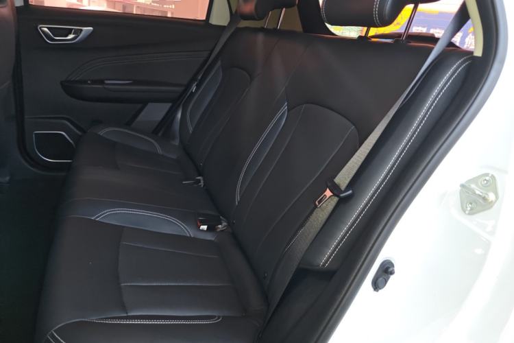 Used Geely Auto Vision X3 2019 Upgraded Model 1.5L Manual Elite Version