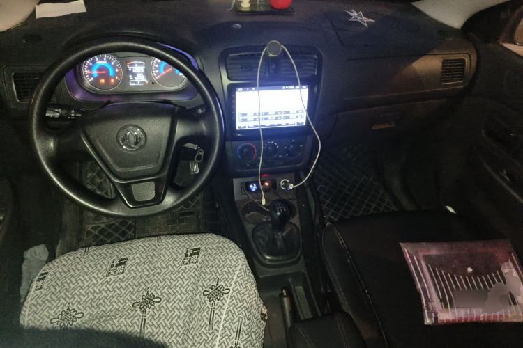 Used Dongfeng Fengon 330 2016 1.5L Manual Enjoyment Model DK15