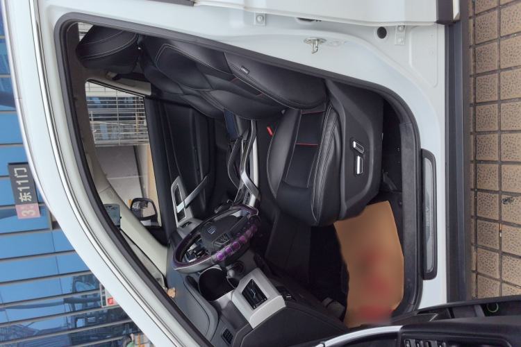 Used Geely Auto Emgrand X7 Sport 2018 1.8TD Automatic Two-Wheel Drive Smart Connect 4G Internet Edition