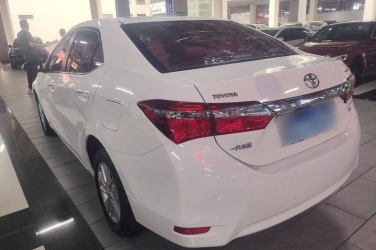 Used Toyota Corolla 2017 Revised Version 1.6L S-CVT GL Exterior 2