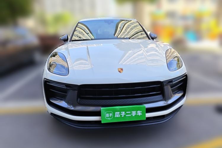 Used Porsche Macan 2023 Macan T 2.0T Front