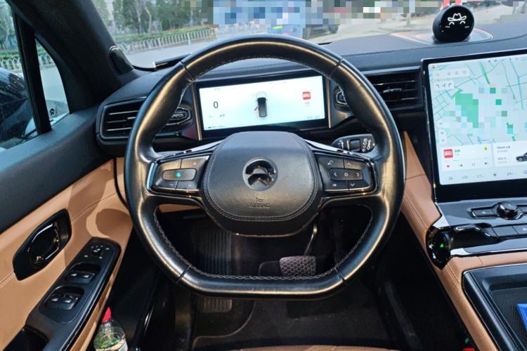 Used Nio ES8 2020 415 km Range 6-Seater Version
