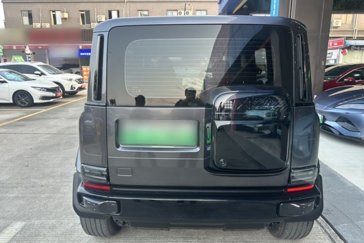 Used iCAR V23 2025 501 Four-Wheel Drive Intelligent Driving Version
