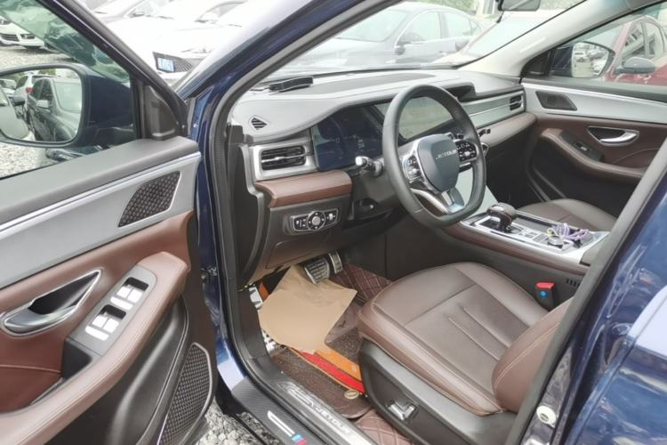 Used JETOUR X90 PLUS 2023 2.0T DCT Castle 7-Seater Driver Seat