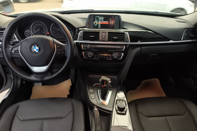 Used BMW 3 Series 2016 316i Fashion Model
