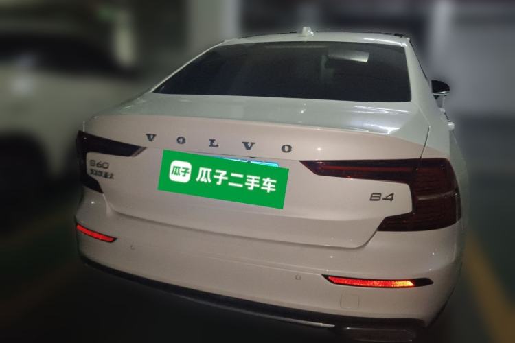 Used Volvo S60 2022 B4 Zhiyi Luxury Edition