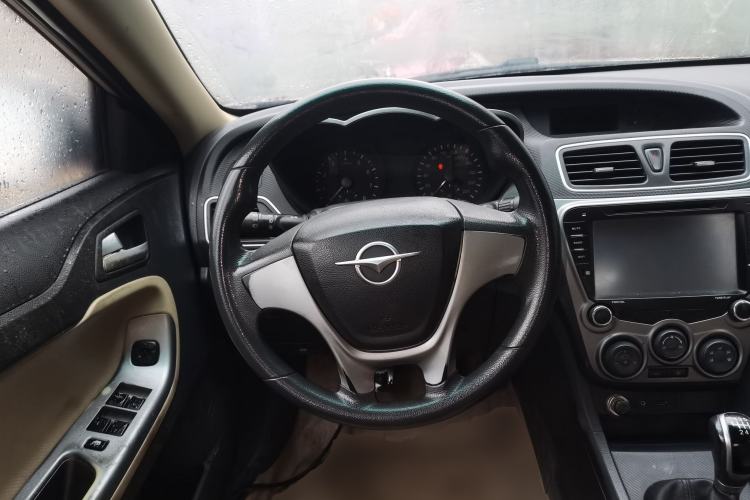 Used Haima Fumei 2014 M5 1.6L Manual Standard Model