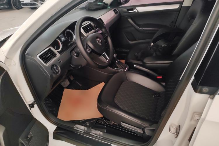 Used Skoda Rapid 2019 1.5L Automatic Comfort Edition China VI Standard