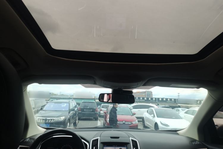 Used Ford Edge 2018 EcoBoost 245 Two-Wheel-Drive Titanium 7-Seater China V Standard