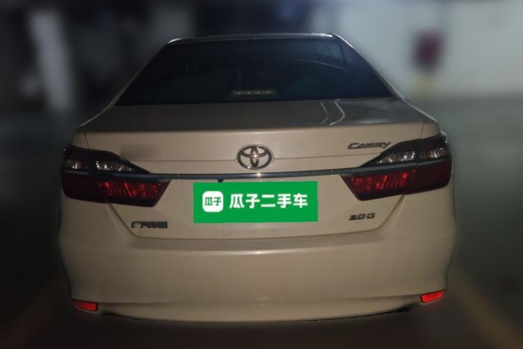 Used Toyota Camry 2016 2.0G 10th Anniversary Leading Edition
