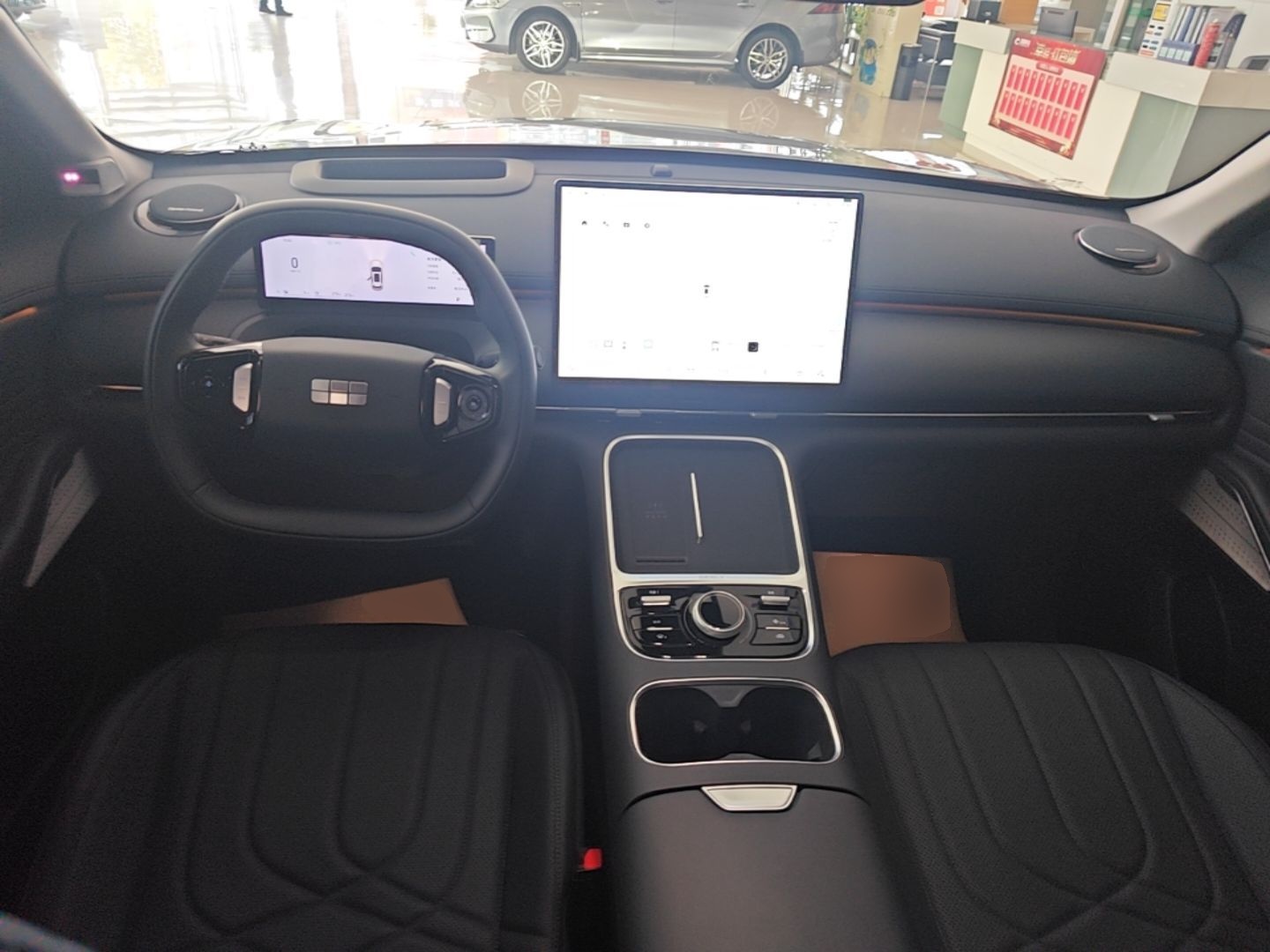 Geely Galaxy Xingjian 7 EM-i 2026 Model 135km Starship Version — снимка 12