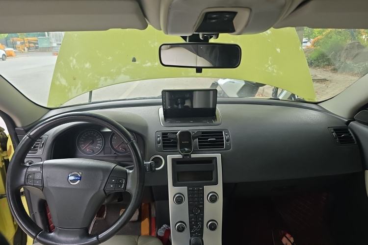 Used Volvo C30 2012 2.0L Aktiv Dynamic Package Edition