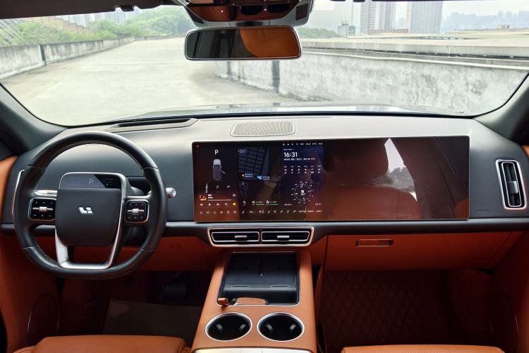 Used Li Auto L9 2024 Pro Model Interior 3