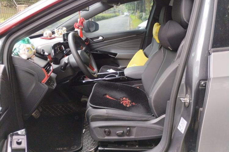 Used Volkswagen ID.4 X 2021 Pure+ Long-Range Edition Driver Seat