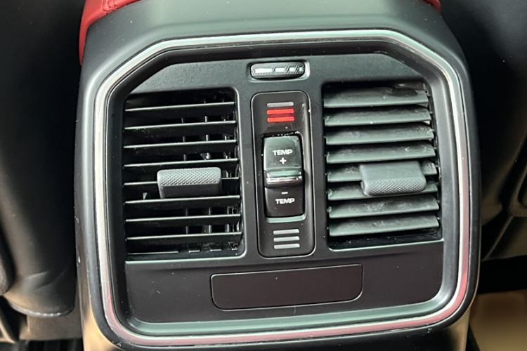 Used Porsche Macan 2018 Macan 2.0T