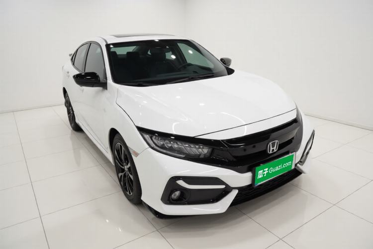 Used Honda Civic 2021 HATCHBACK 220TURBO CVT Trendy Cool Edition
