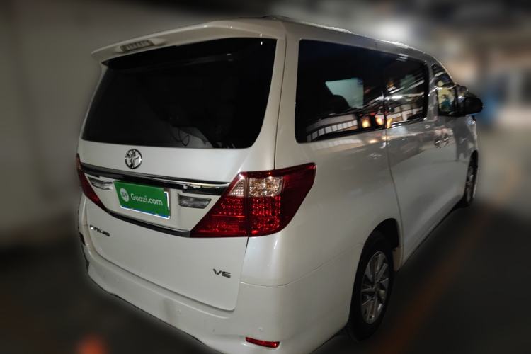 Used Toyota Alphard 2012 3.5L Luxury Edition
