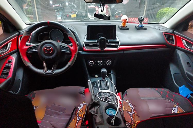 Used Mazda 3 Axela 2017 Sedan 1.5L Automatic Comfort Model Emission Standard China V