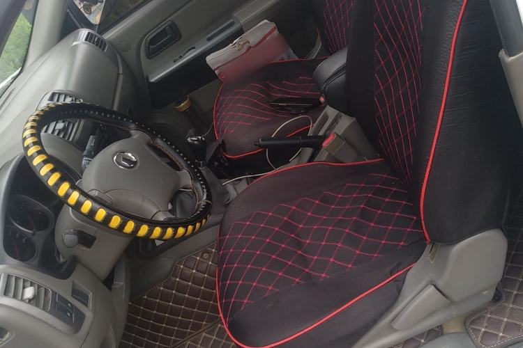 Used Great Wall Wingle 5 2014 2.8T Entry-Level Big Double-Cab GW2.8TC Left Front Seat