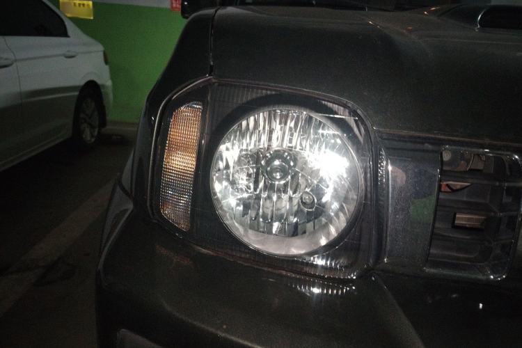 Used Suzuki Jimny 2015 1.3 AT JLX Right Front Headlight