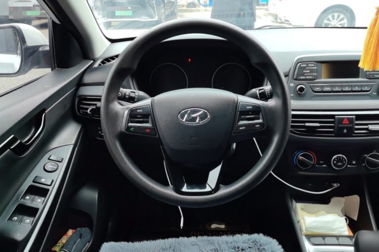 Used Hyundai Celesta 2018 1.6L Manual Enjoyment Version GLS China V Standard
