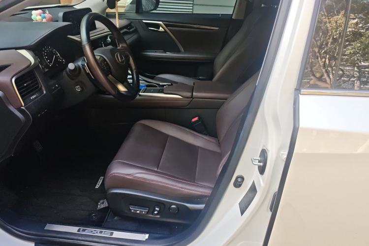 Used Lexus RX 2020 Revised Version 300 Two-Wheel Drive Comfort Edition
