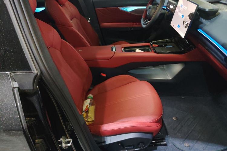 Used Lynk & Co 07 2026 Model 126 Long-Range Ultra H7
