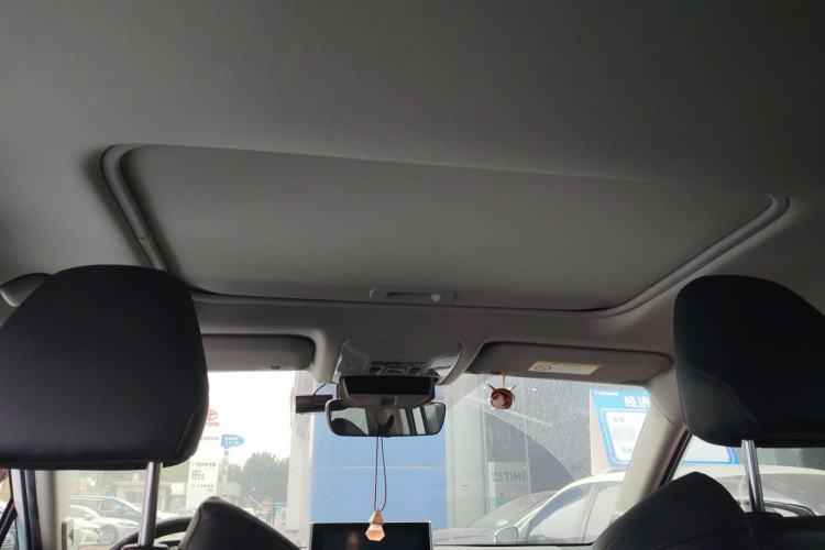 Used Toyota RAV4 2022 Dual-Engine 2.5L E-CVT Four-Wheel Drive Elite Plus Edition Headliner